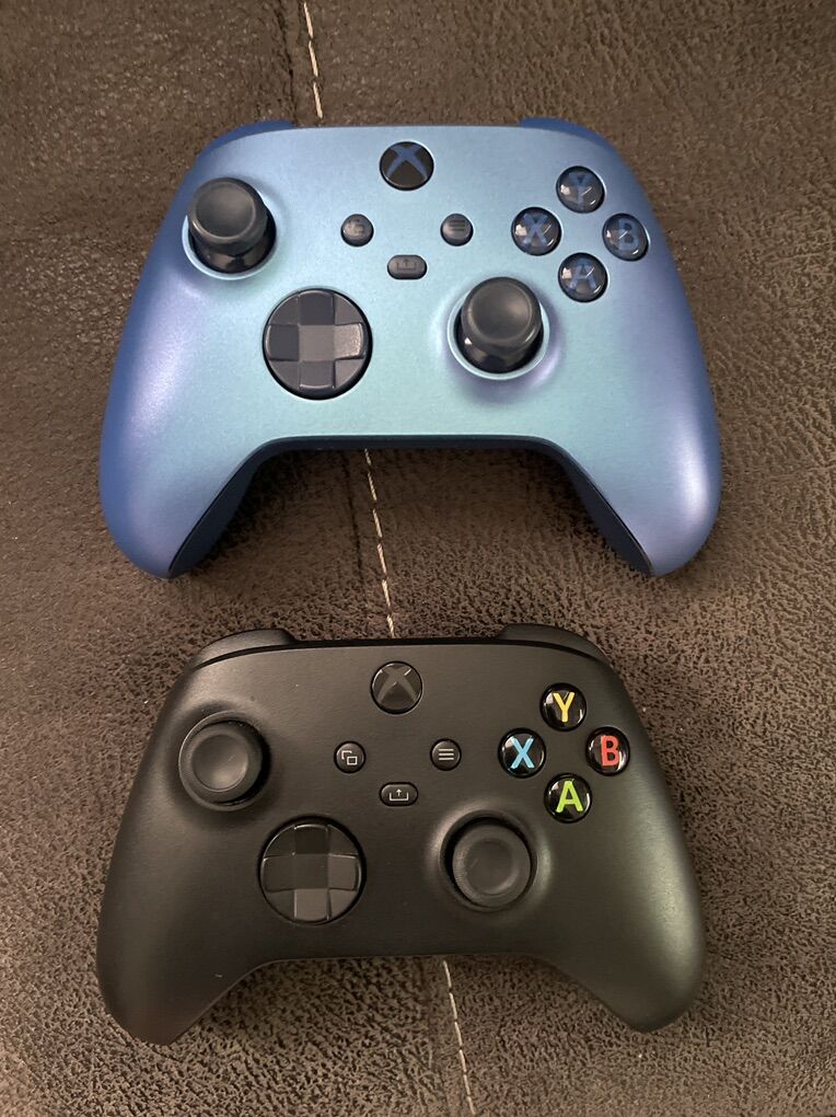 Xbox One Controllers - Read Description