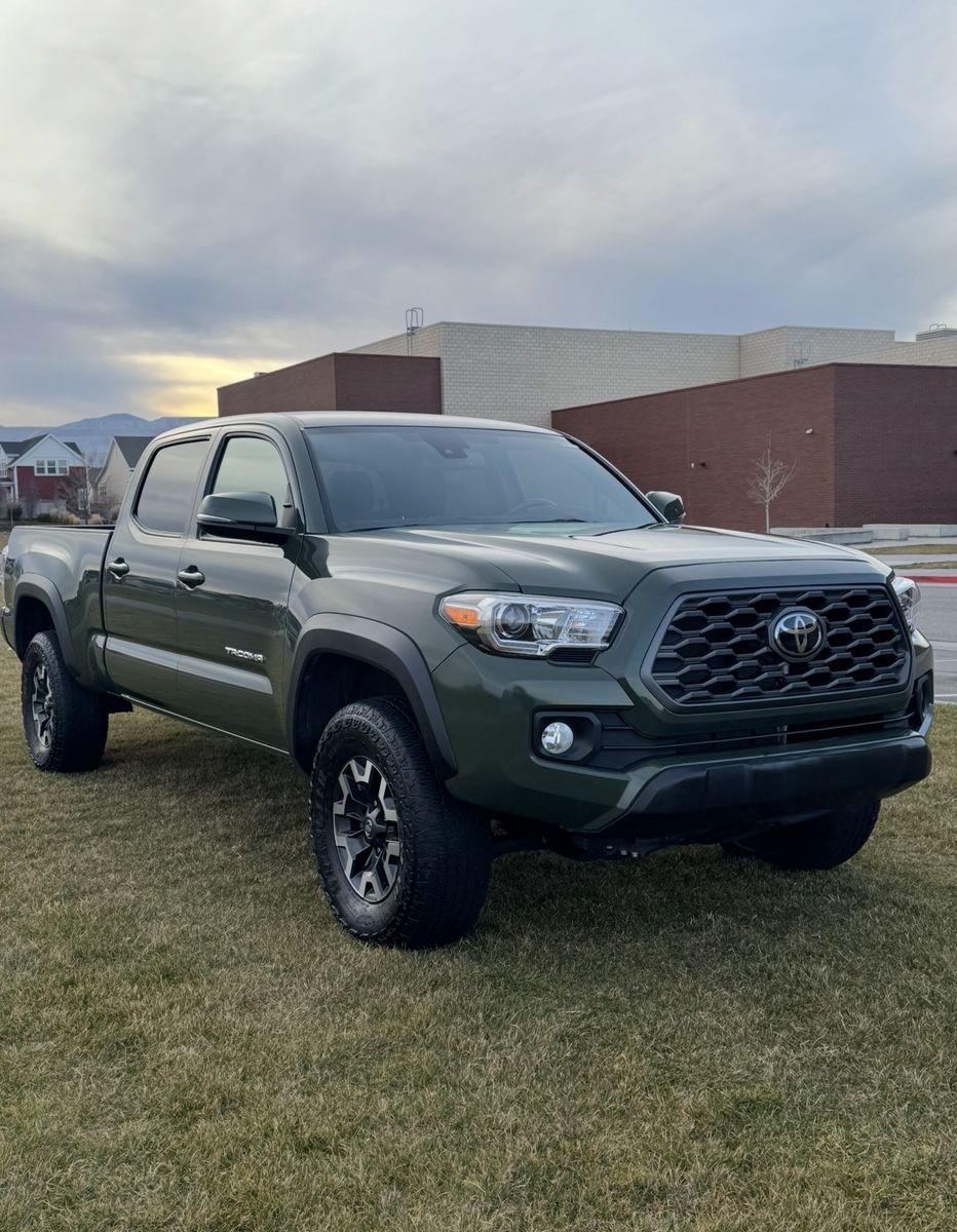 2022 Toyota Tacoma TRD Off-Road