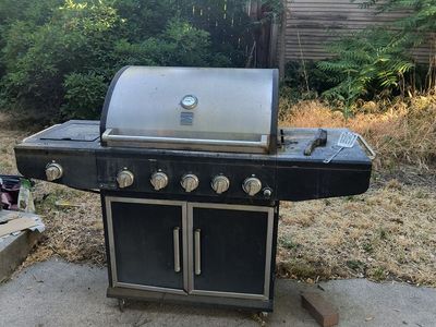 Propane Grill (tank included)