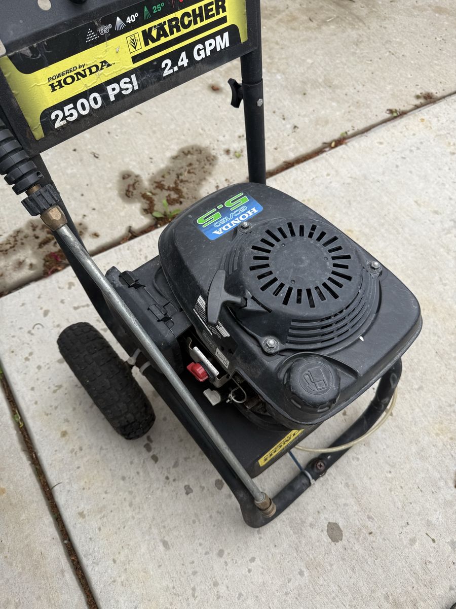 Pressure washer
