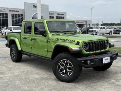 285/70r17 Falken Wildpeak A/T3 w/TPMS