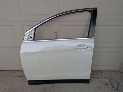 Honda CRV 2012-2016 Door Left Driver Side Front Complete Assembly (Off White)