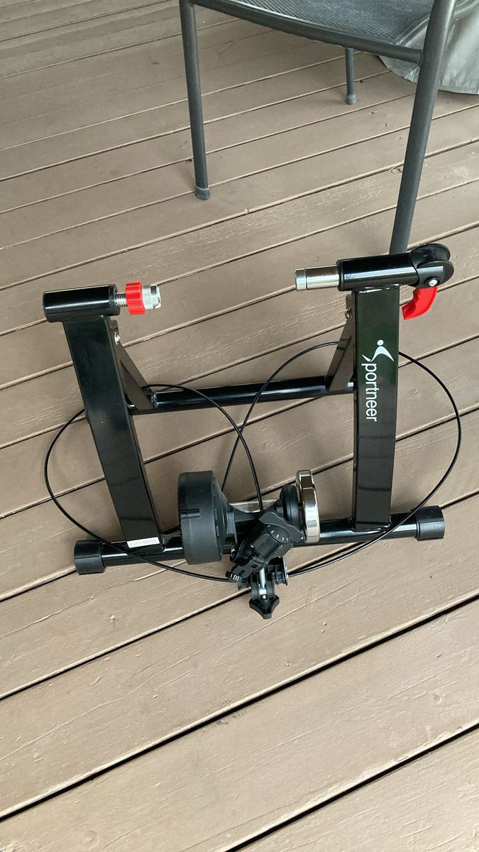 SPORTNEER BIKE TRAINER, NEVER USED