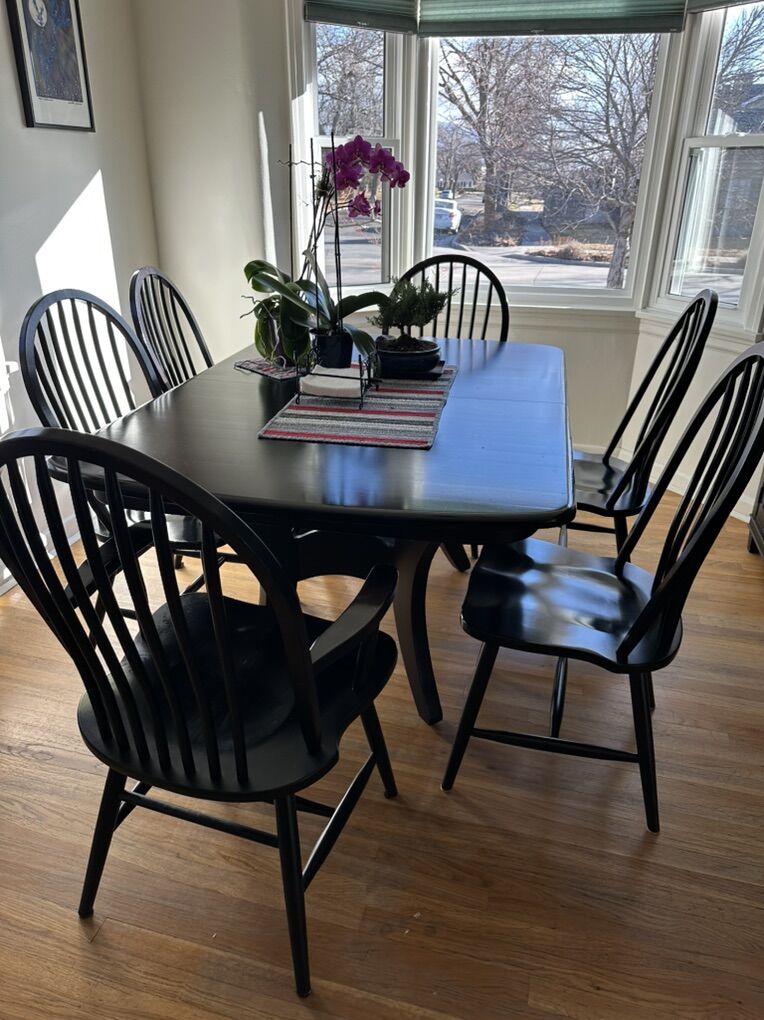 Dining Room Table Set