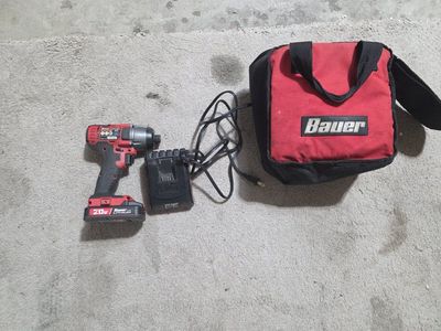 Bauer 1/4 impact driver 20v