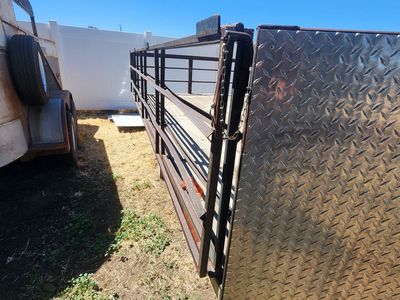 Utility Trailer - Flatbed with Side Rails & Diamond Plate Box - Good Condition