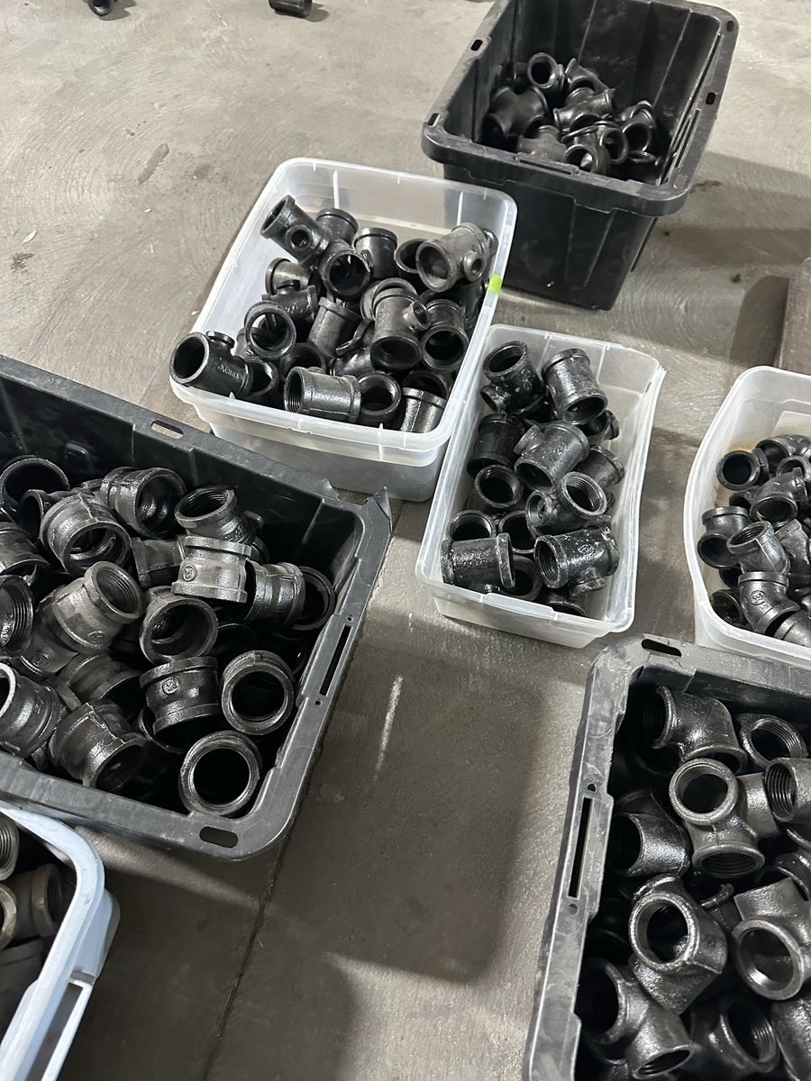 Massive Bulk Lot Black Iron Gas Pipe Fittings (511 Pcs) - HVAC Contractor or DIY Furniture Maker Stock