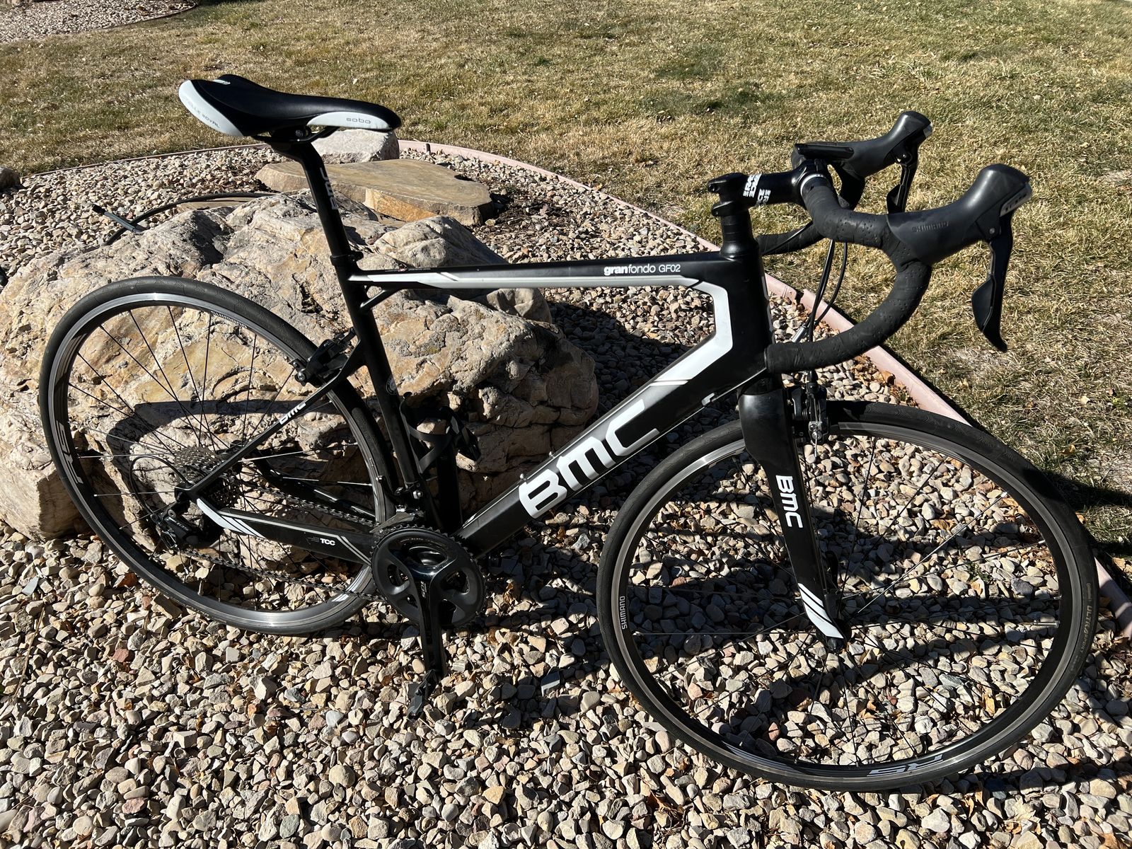 BMC Granfondo GF02 56" road bike shimano 105- excellent condition