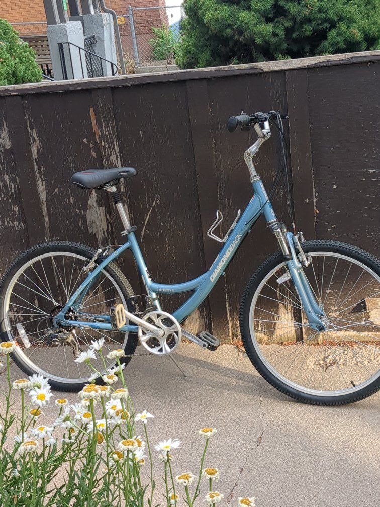 2016 Diamondback Serene