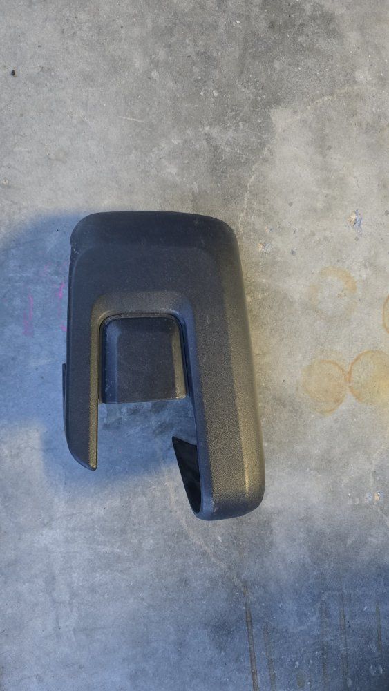 Ford F150 passenger side mirror cap