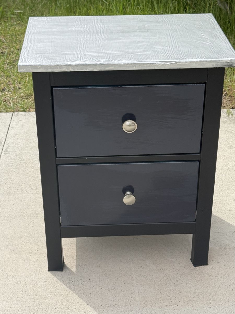 Black side table