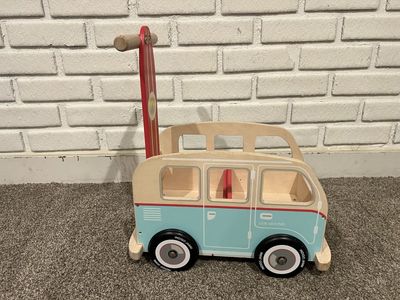 Retro wood kids push walker toy