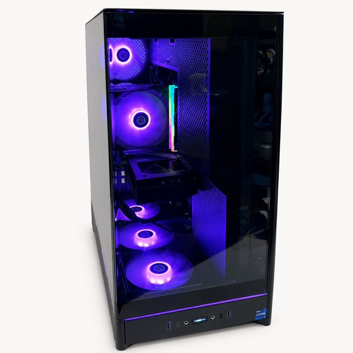 Main image 4