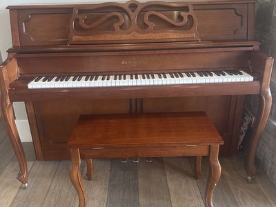 Beautiful WM Knabe & Co Piano