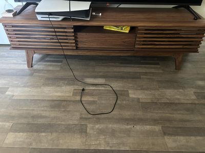 Beautiful Modern TV stand 61”