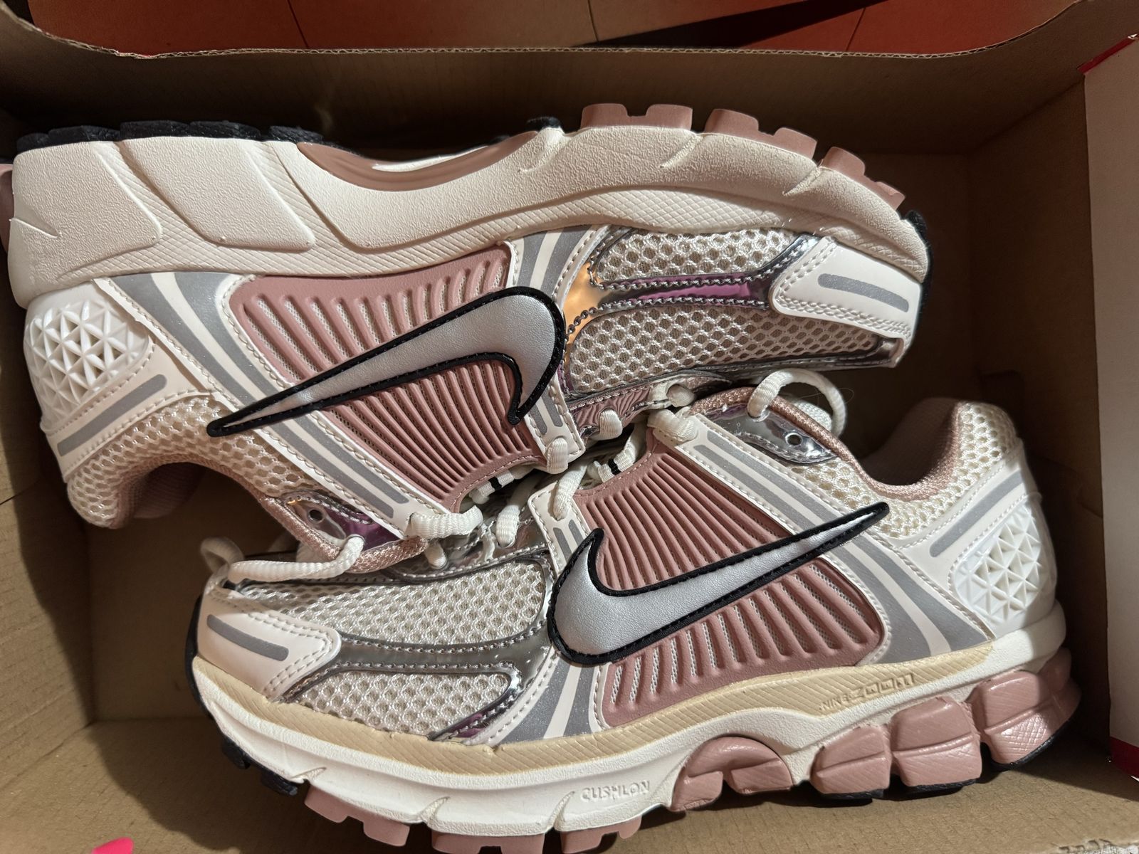 New Nike Zoom Vomero 5