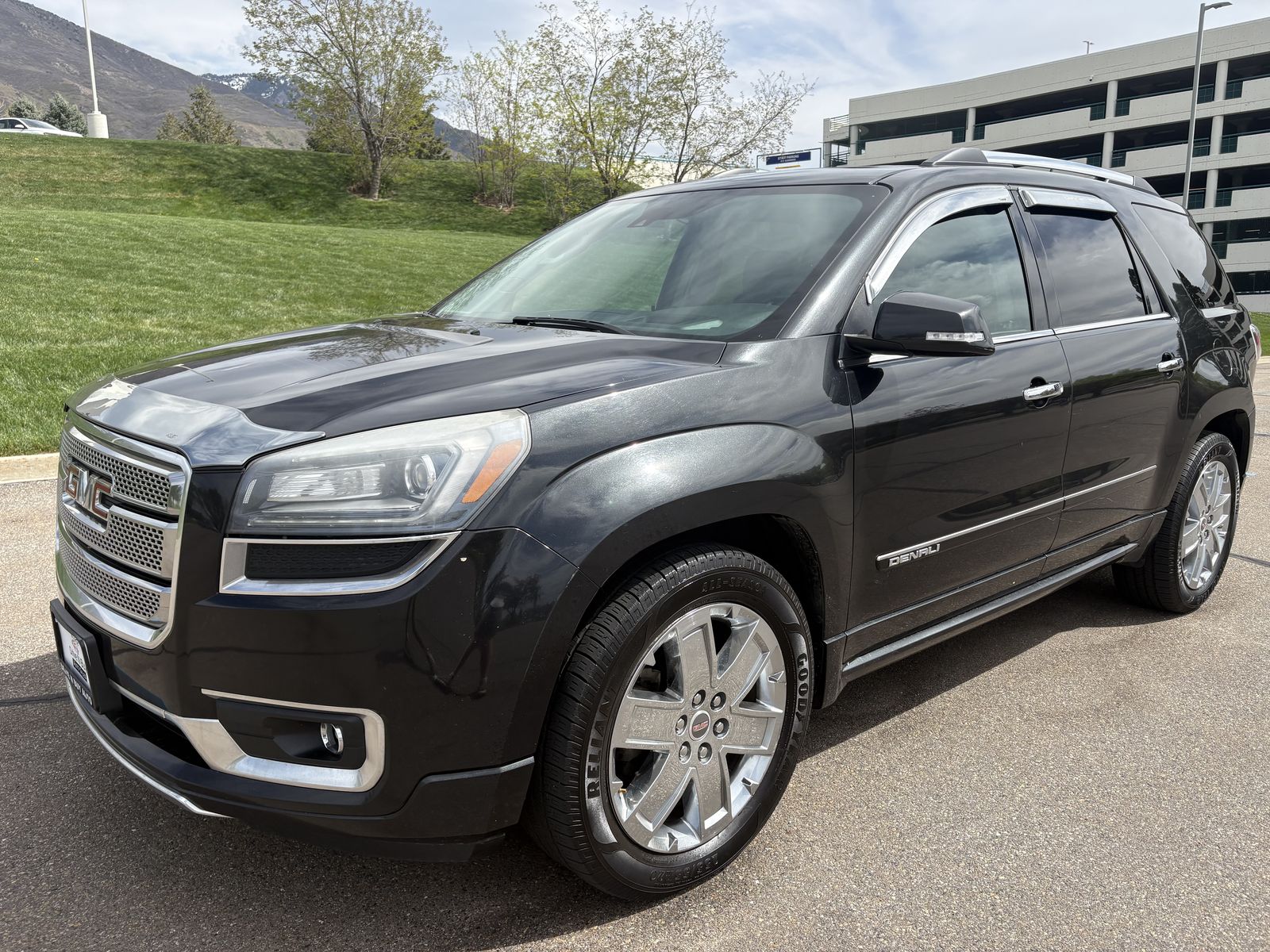 2015 GMC ACADIA Denali