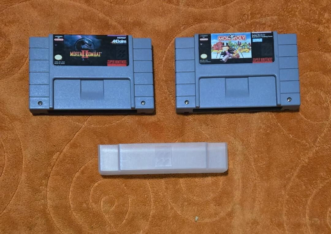 Nintendo sNes game bundle including Mortal Kombat 2! trades considered!