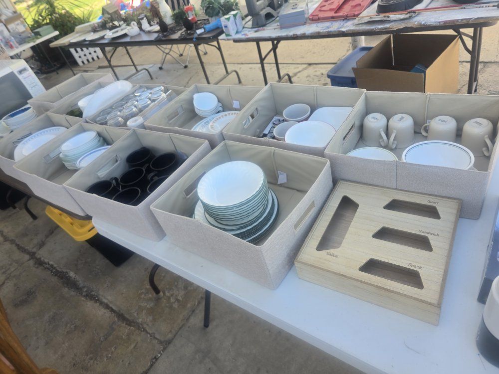 Corelle dishes Corning Vitrelle Pyrex