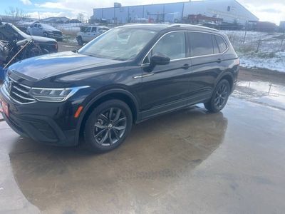 2022 VOLKSWAGEN TIGUAN SE 4Motion