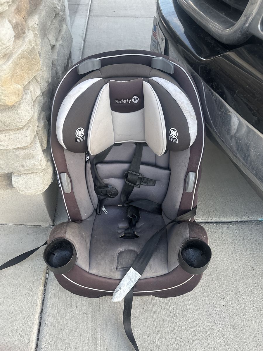 Free car seat good shape