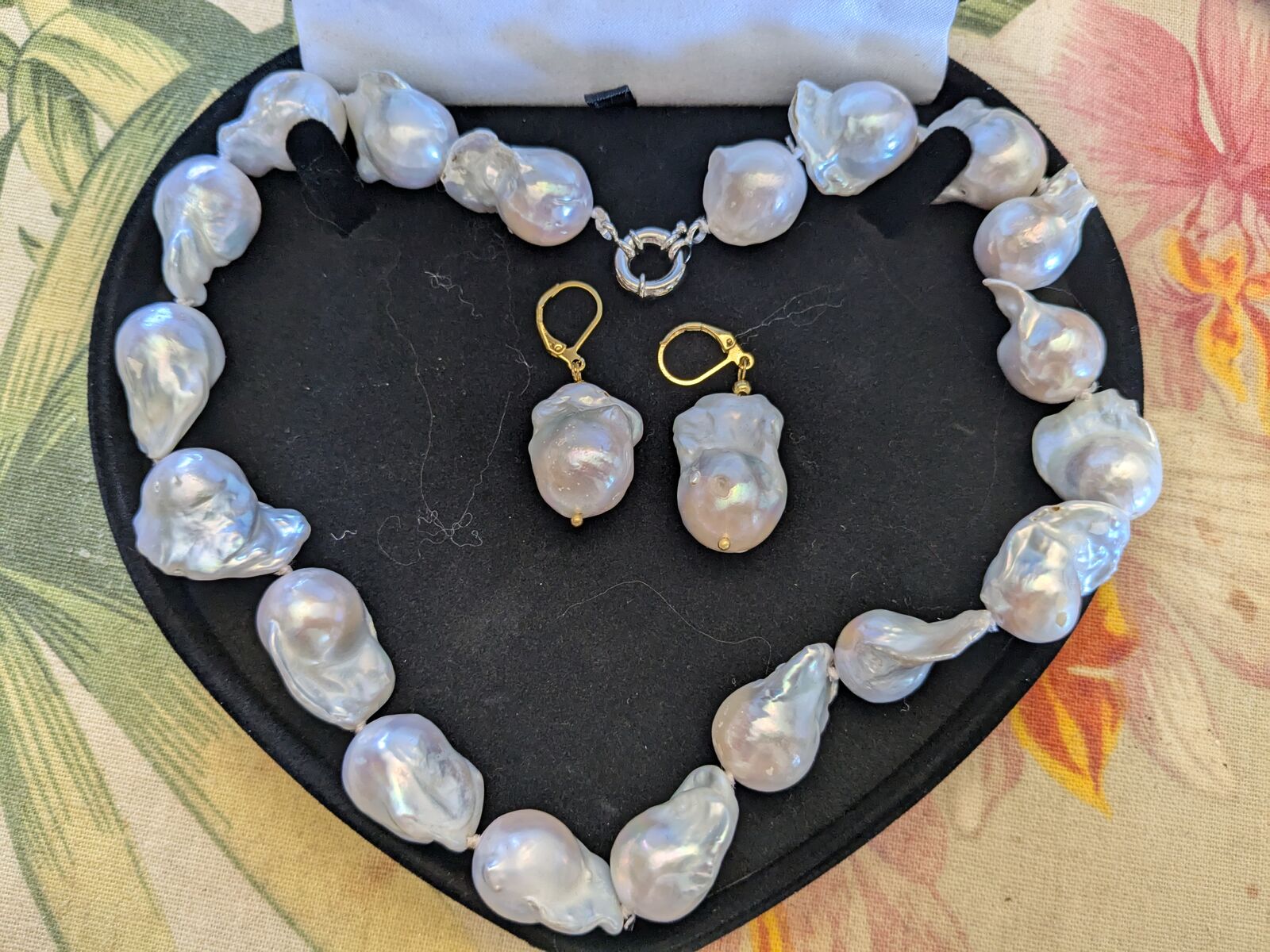 AAA 20" White Baroque Cultured Pearl Necklace and Earrings with 14k gold posts