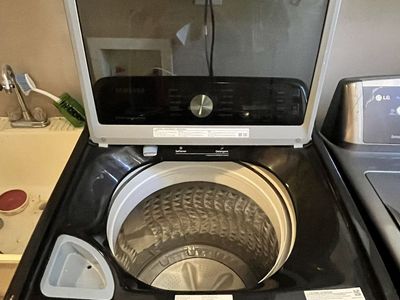 Samsung Smart Top Load Washing Machine - Black - Electric