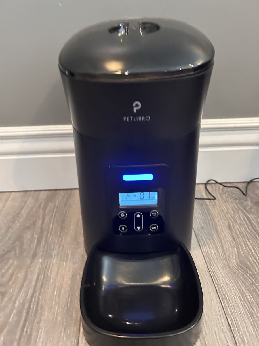 PETLIBRO Automatic Pet Feeder - Programmable Portion Control, Voice Recorder - Black
