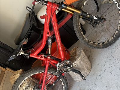Santa Cruz Full Suspension Mountain Bike - Red
