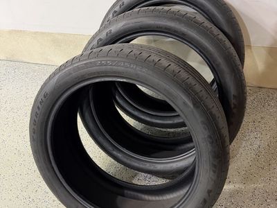 255/45r22 Goodyear Tires 255/45/22 eagle touring