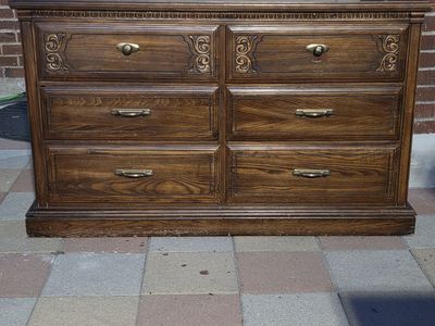 6 Drawer Solid Wood Dresser