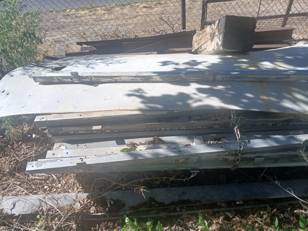 aluminum box tubing