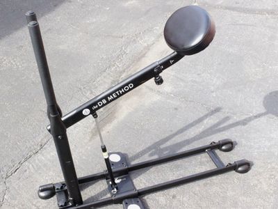DB Method Squat Machine