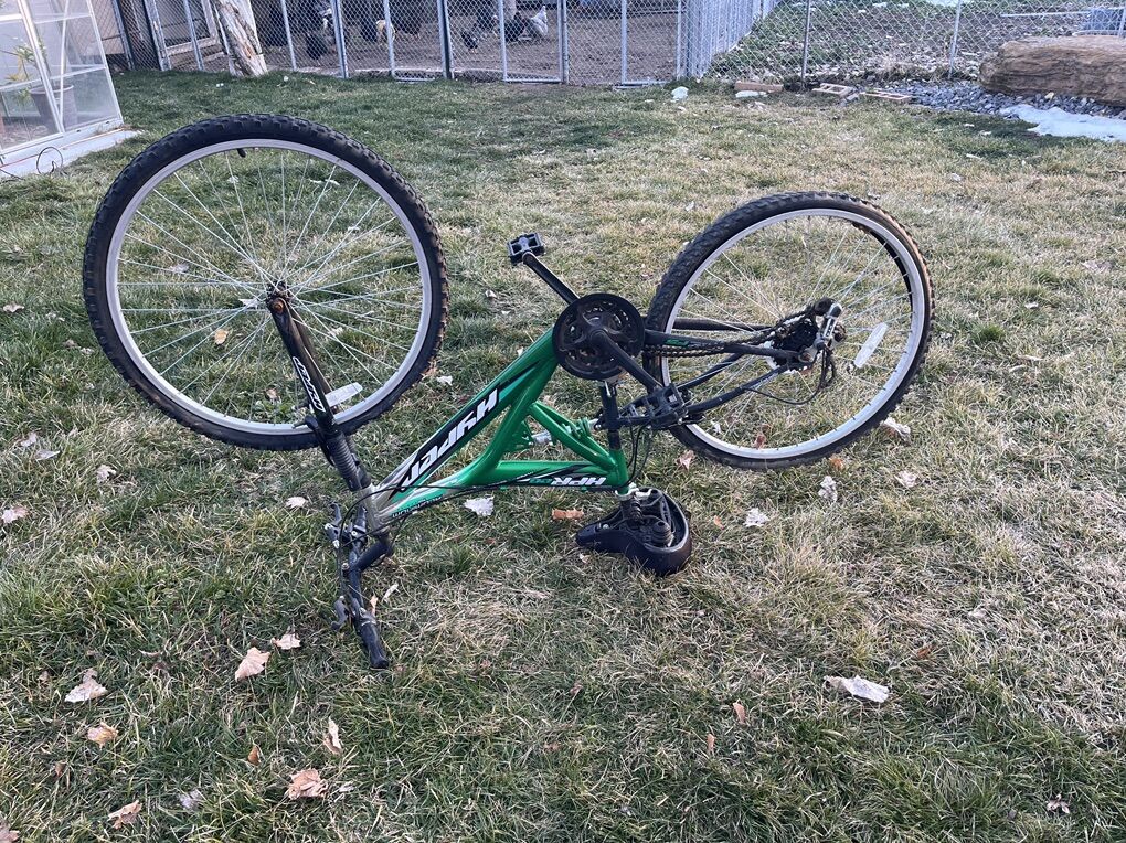 Hyper hpr26 Aluminum Mountain Bike