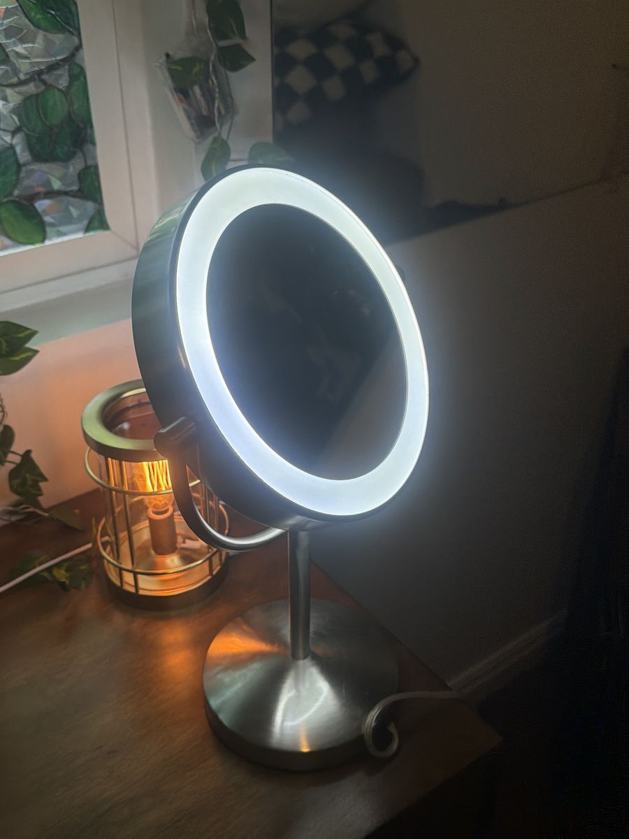 Conair Reflections LED Lighted Makeup Mirror, Brushed Nickel, 1X/7X Magnification