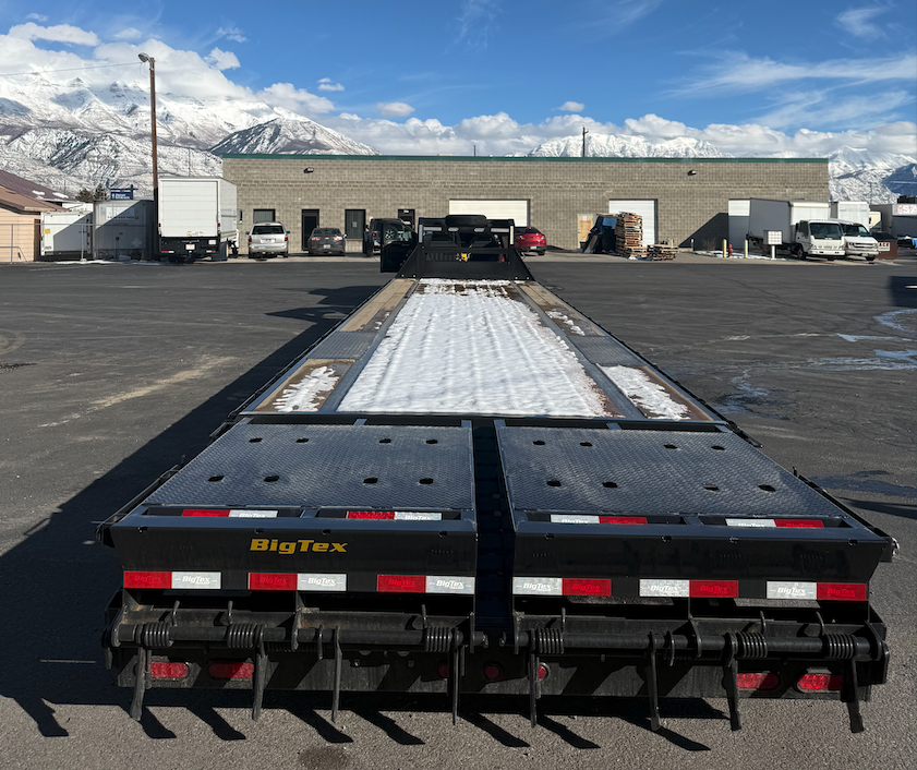 40' Big Tex Gooseneck Hotshot Trailer Deckover with Monster Ramps