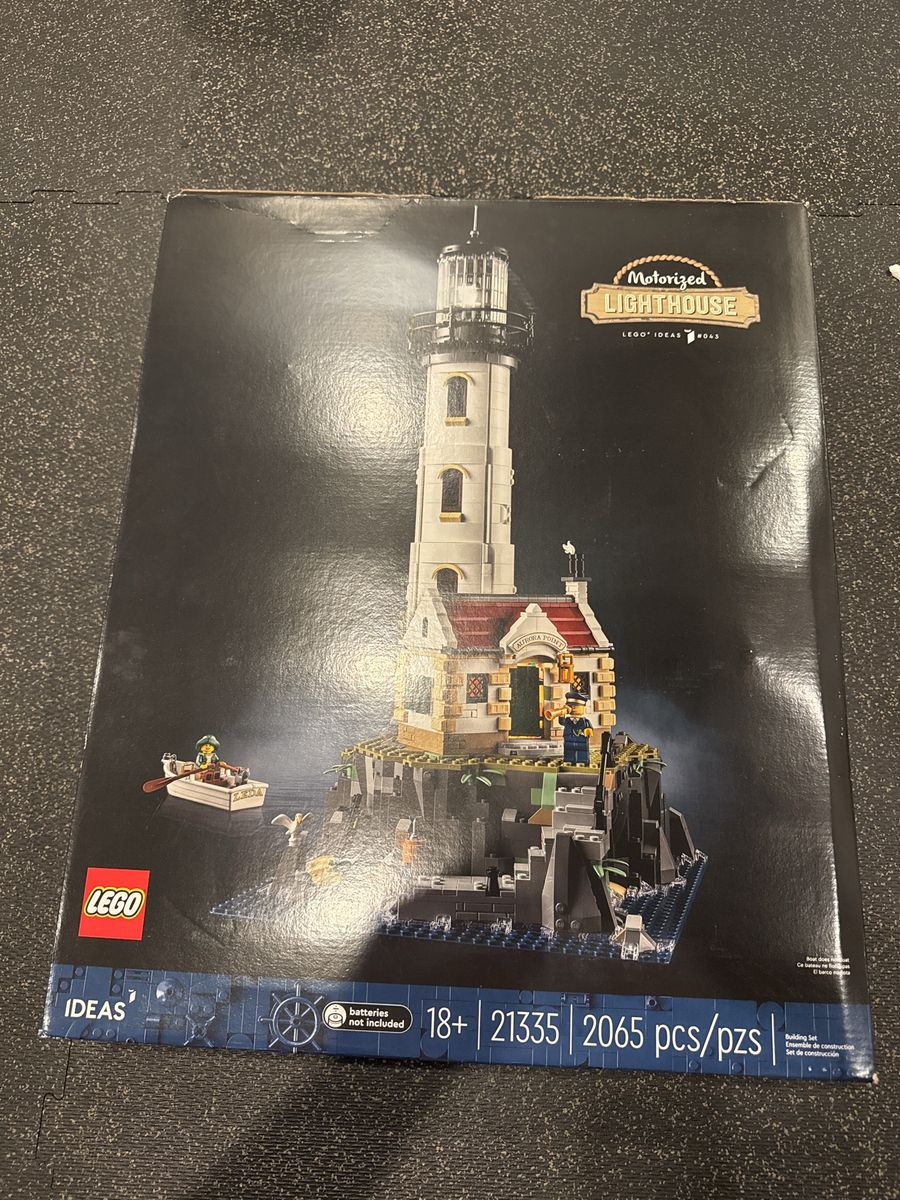 LEGO Ideas 21335 Motorized Lighthouse - 2065 Pieces, 18+ Collector Set,