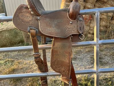 Barrel Saddle