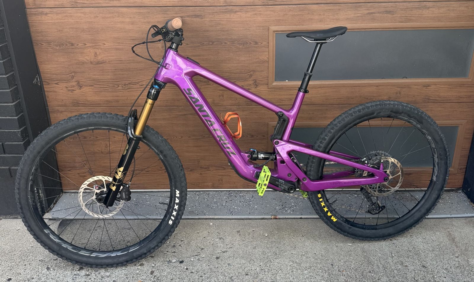 2024 Heckler SL Axs with New Fox 38 grip 2 size XL