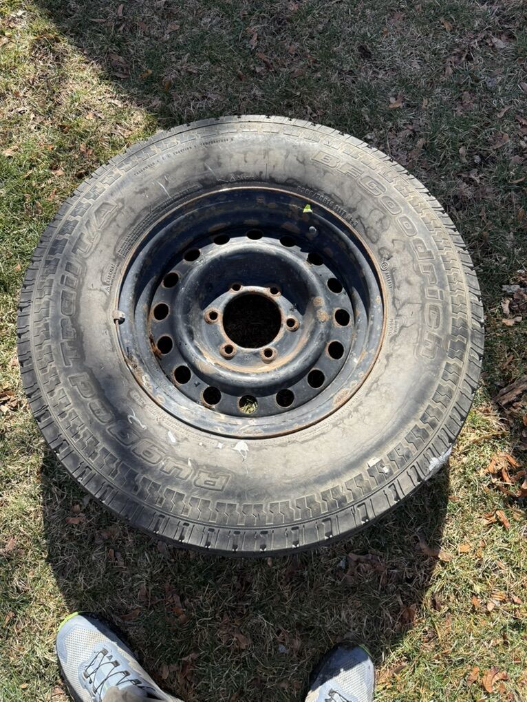 265 / 70 / r16 Spare Tire