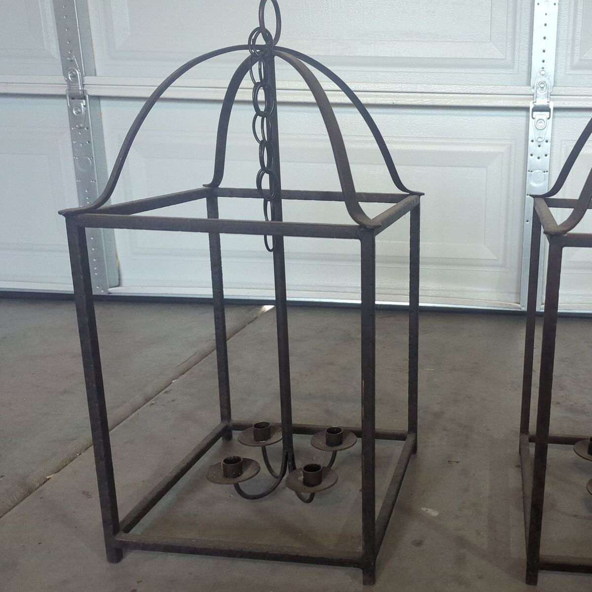 Rustic Wrought Iron 4-Light Lantern Chandelier