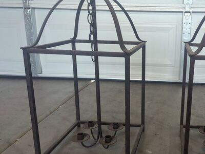 Rustic Wrought Iron 4-Light Lantern Chandelier