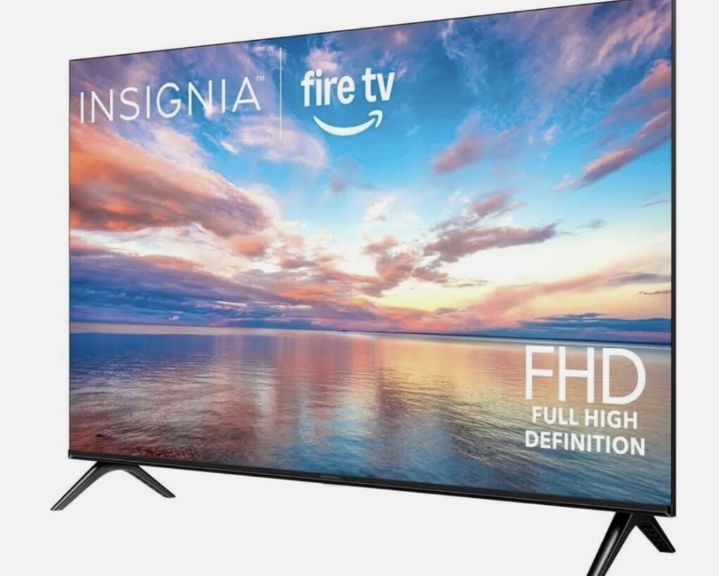 NEW - Insignia 40 TV - FULL HD Smart TV