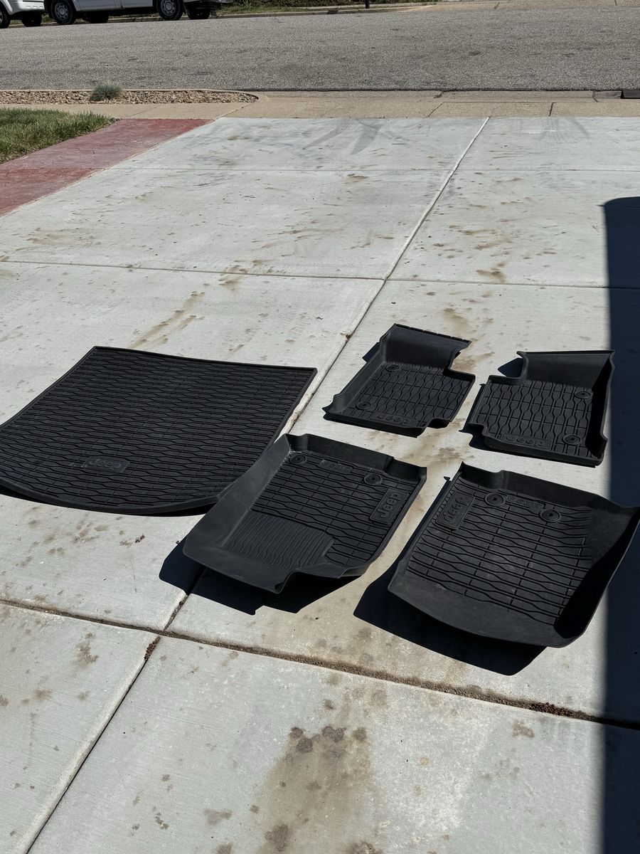 Jeep All Weather Floor Mat Set