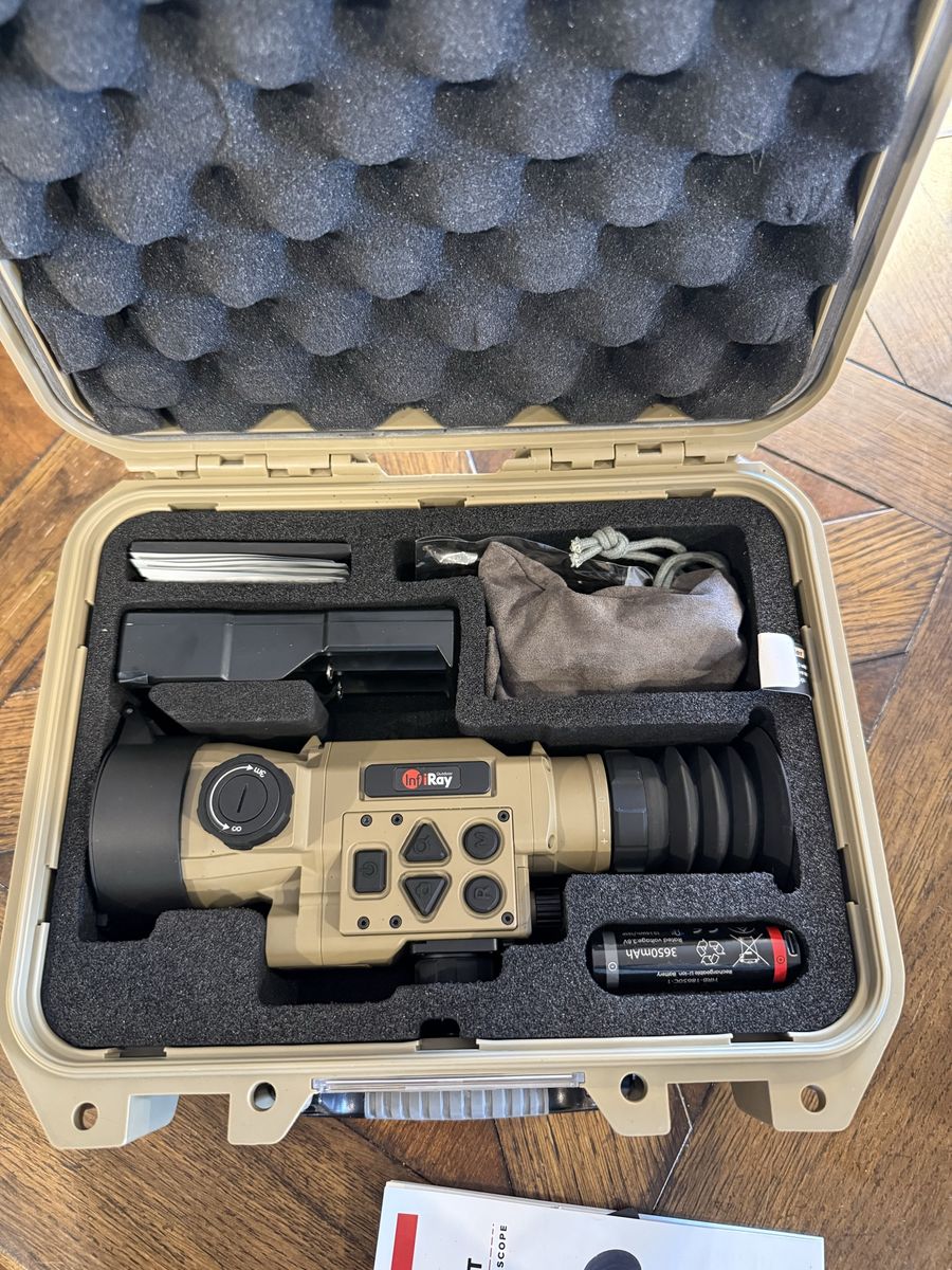 InfiRay Outdoor Hybrid Compact HCH50R Multi-Function Thermal Imaging Scope with Hard Case