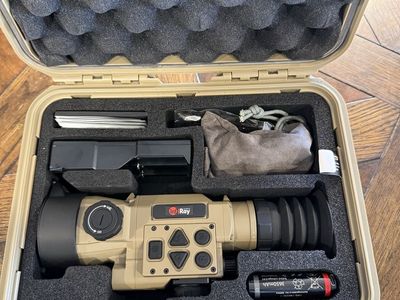 InfiRay Outdoor Hybrid Compact HCH50R Multi-Function Thermal Imaging Scope with Hard Case