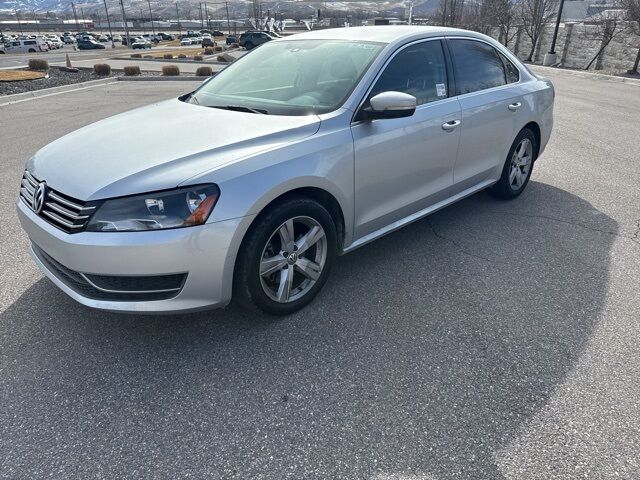 2014 Volkswagen Passat 2.5L SE