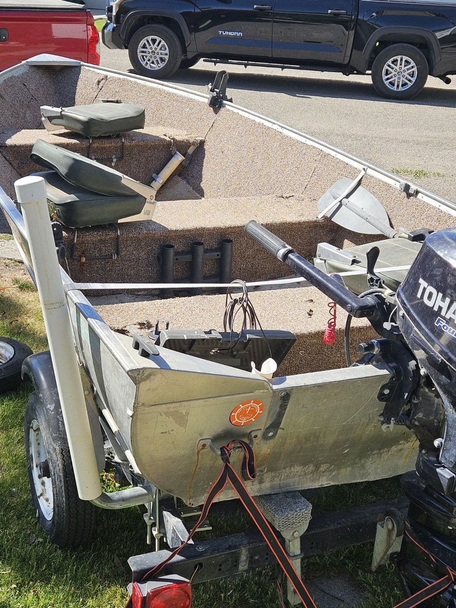 Gregur Aluminum 
Boat