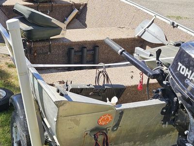 Gregur Aluminum
Boat