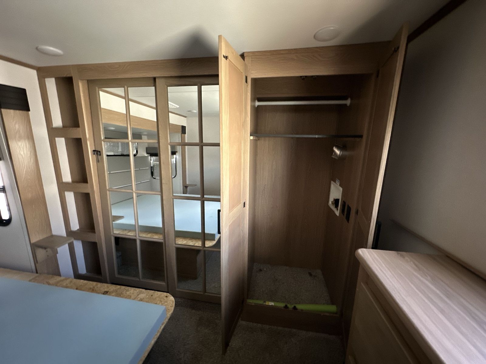 2022 Prime Time RV Sanibel 3902WB